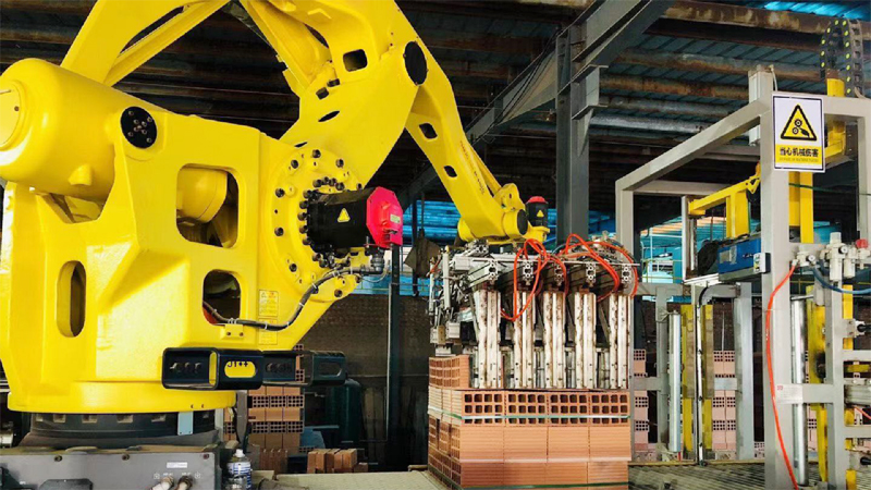 ROBOTIC PALLETIZING